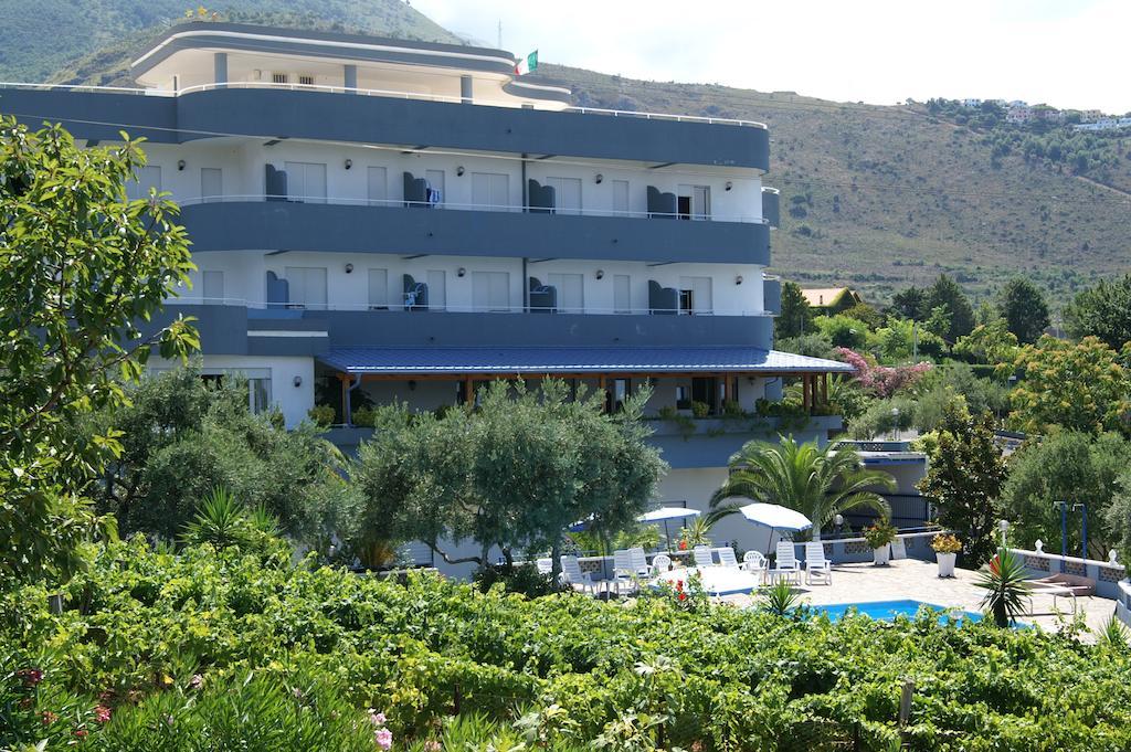 New Hotel Blu Eden Praia a Mare Buitenkant foto