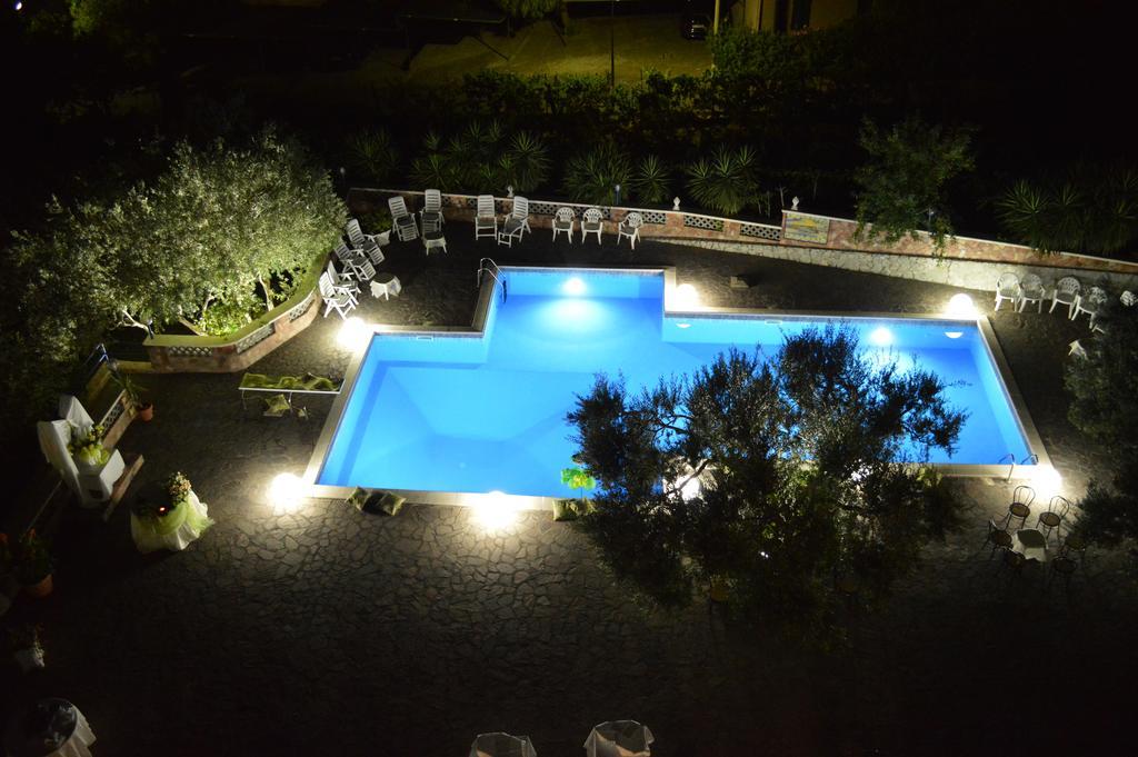 New Hotel Blu Eden Praia a Mare Buitenkant foto